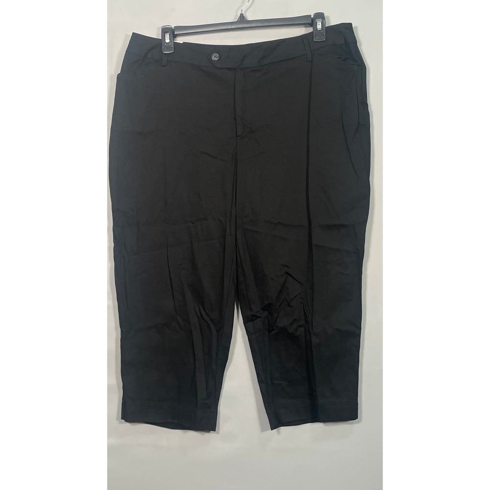 St Johns Bay NWT Woman Black Secret Stretch Capri Pants 18W 984-1066-0091